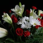How To Contact The Reliable Shop To Purchase The Condolences Flowers In Singapore?